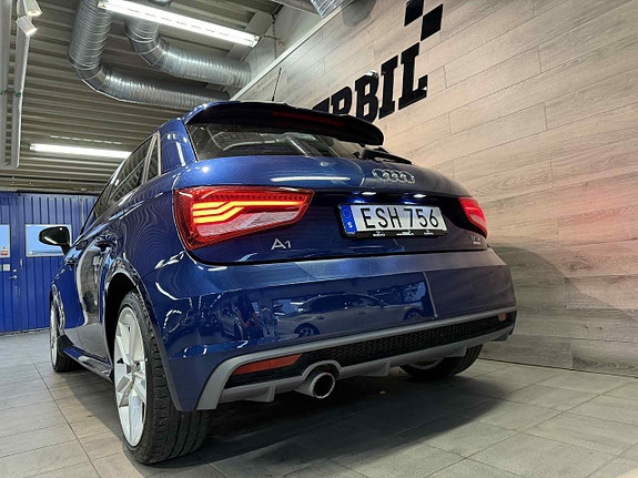 Audi A1 5 of 5