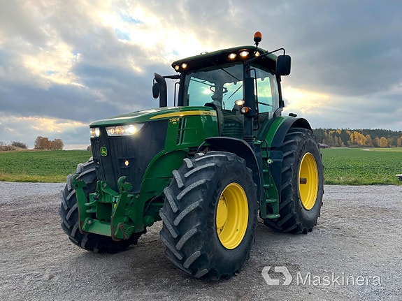 Traktor John Deere 7280R med dubbelmontage & GPS