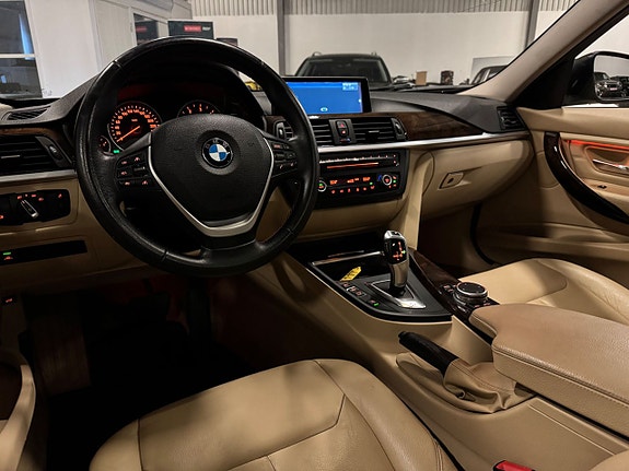 BMW 335d 12 of 26