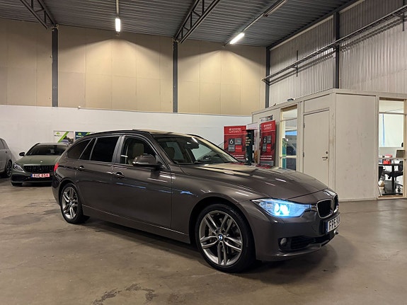 BMW 335d 3 of 5