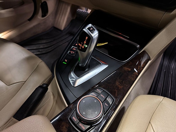BMW 335d 18 of 26