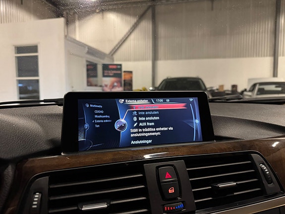 BMW 335d 23 of 26