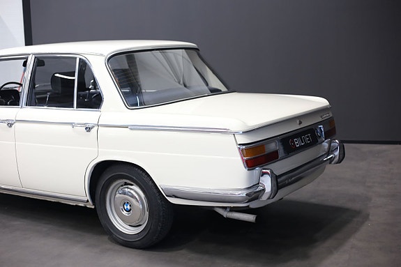 BMW New Class 7 of 26