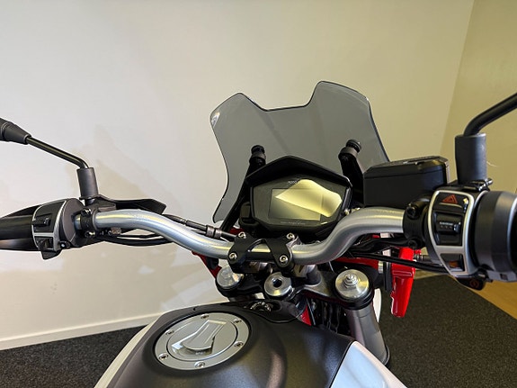Moto Guzzi V85 TT /Summer-Sale 6 of 9