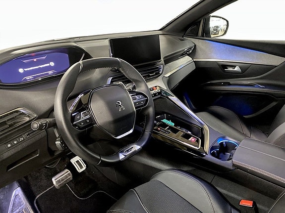Peugeot 5008 6 of 16
