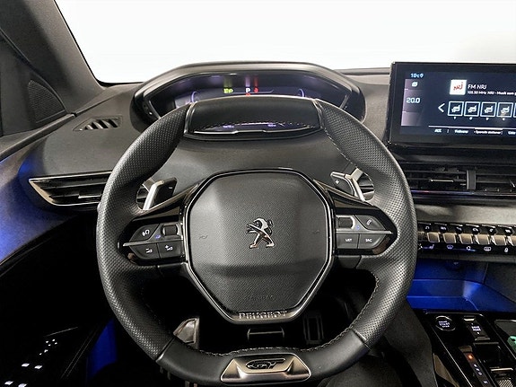 Peugeot 5008 8 of 16