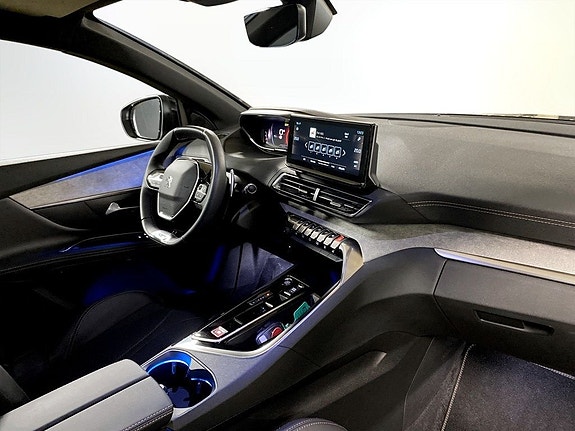 Peugeot 5008 13 of 16