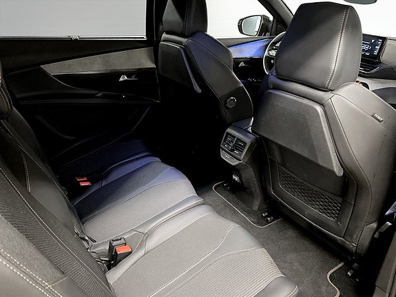 Peugeot 5008 14 of 16