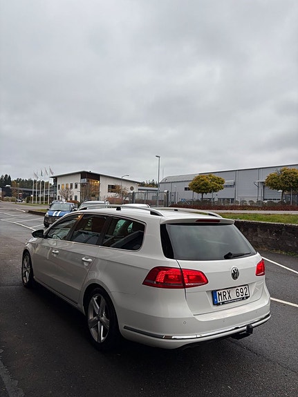 Volkswagen Passat 3 of 5