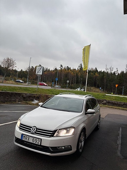 Volkswagen Passat 4 of 5