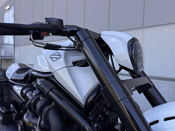 Harley-Davidson Nightrod TURBO OPM 400 ABS 7 of 18