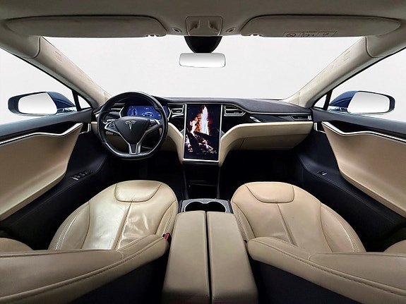 Tesla Model S 15 of 27