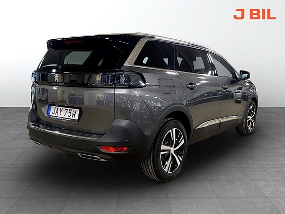 Peugeot 5008 4 of 5