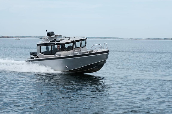 UMS Boats 700HT ALUMINIUM HYTTBÅT + 200hk med 36 timmar! -23