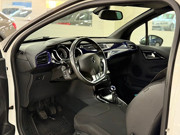 Citroen DS3 9 of 11