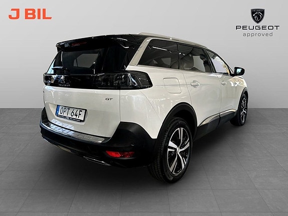 Peugeot 5008 3 of 5