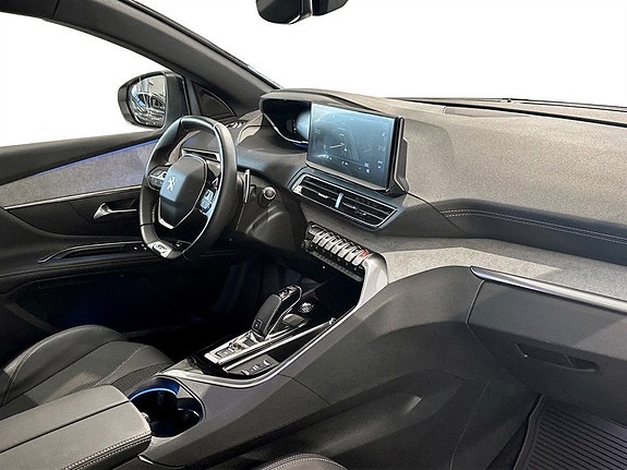 Peugeot 5008 13 of 17