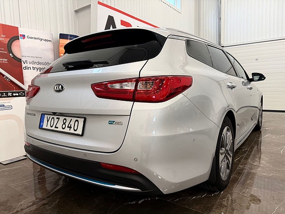 Kia Optima 6 of 24
