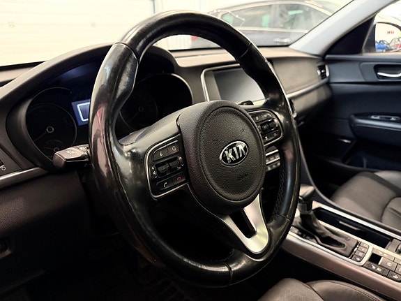 Kia Optima 17 of 24