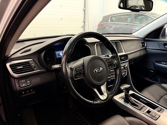 Kia Optima 16 of 24