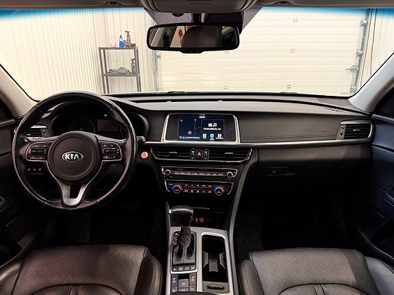 Kia Optima 14 of 24