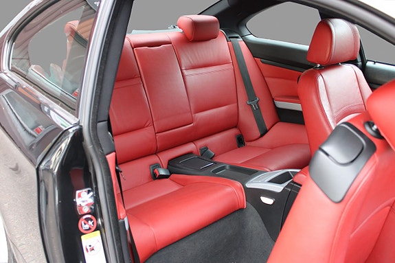 BMW 325i 7 of 11