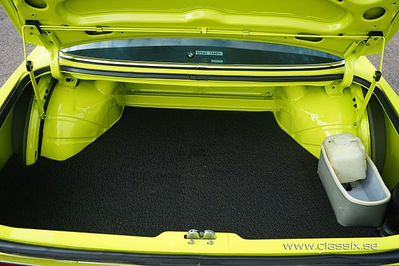 BMW 3.0 CSI 13 of 25