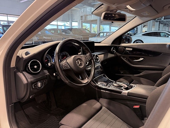 Mercedes-Benz C220 d 11 of 11