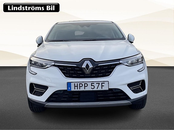 Renault Arkana 8 of 17
