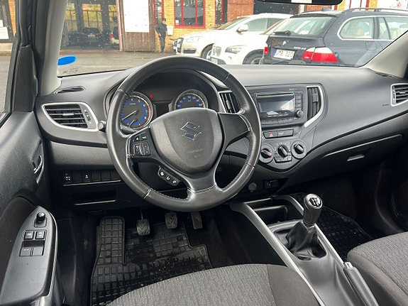 Suzuki Baleno 15 of 19