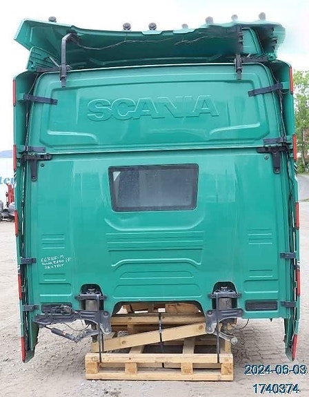 Scania R 4 of 6