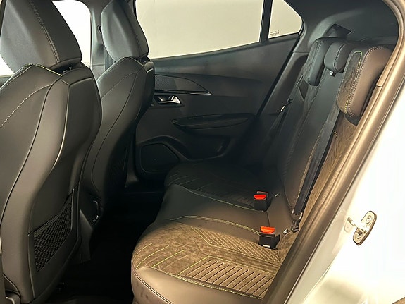 Peugeot 2008 9 of 15