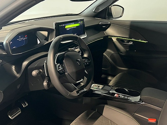 Peugeot 2008 7 of 15