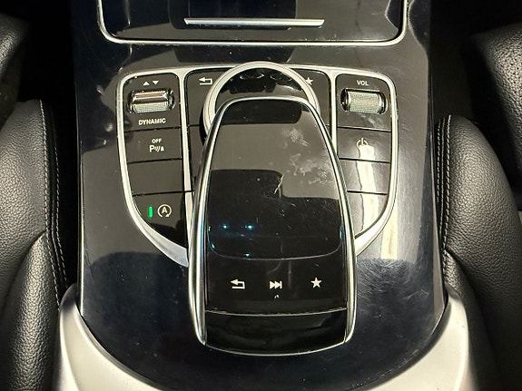 Mercedes-Benz C200 d 27 of 27