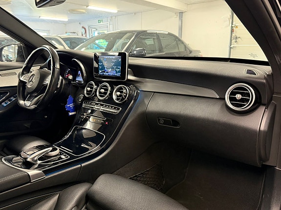Mercedes-Benz C200 d 15 of 27