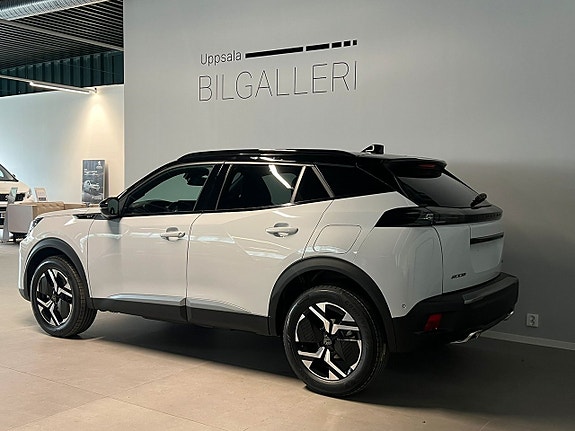 Peugeot 2008 4 of 5