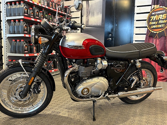 Triumph BONNEVILLE T120 6 of 11