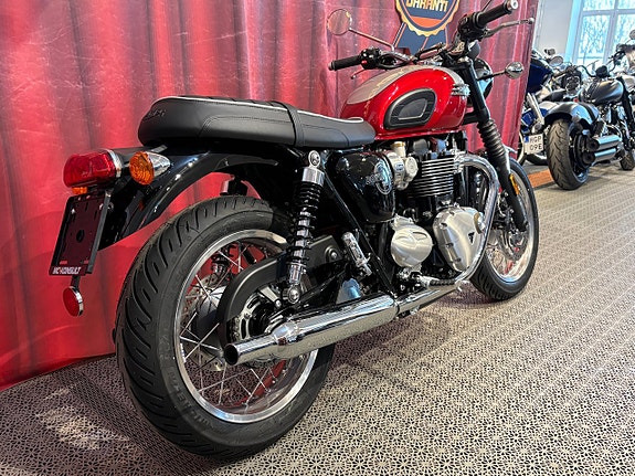 Triumph BONNEVILLE T120 4 of 11