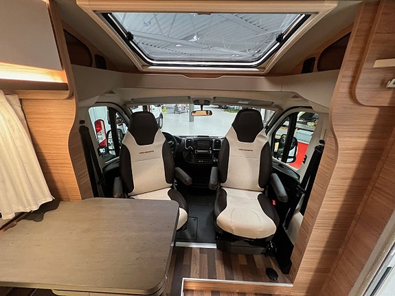 Weinsberg CaraCompact EDITION [PEPPER] 600 MEG 5 of 5