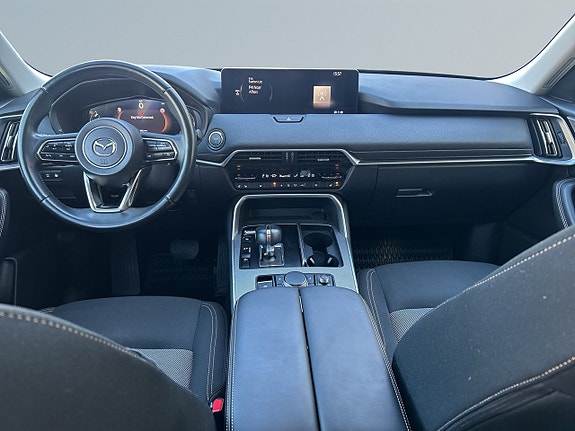Mazda CX-60 8 of 18