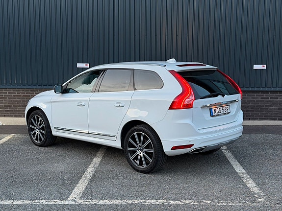 Volvo XC60 5 of 5