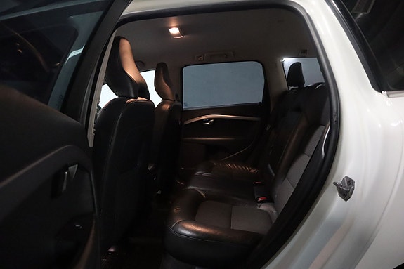 Volvo V70 9 of 25