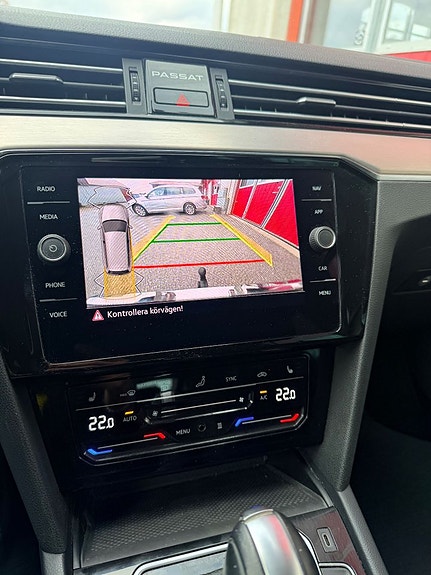 Volkswagen Passat Alltrack 15 of 30