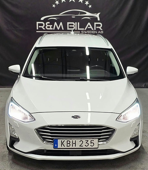 Ford Focus 2 of 27