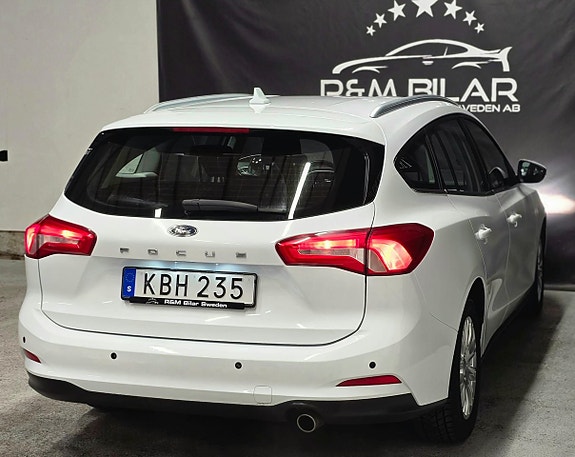 Ford Focus 8 of 27
