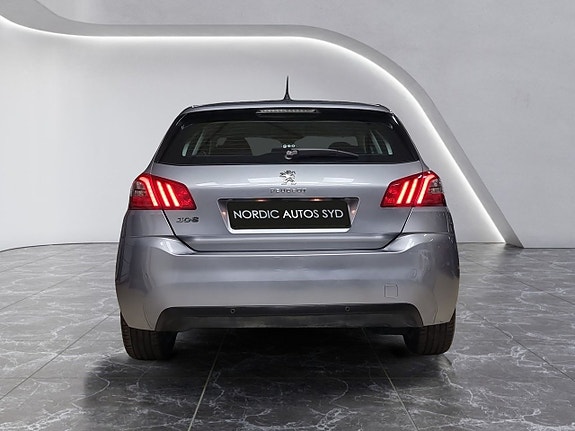 Peugeot 308 5 of 18