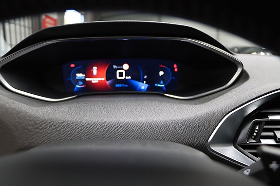 Peugeot 308 15 of 18