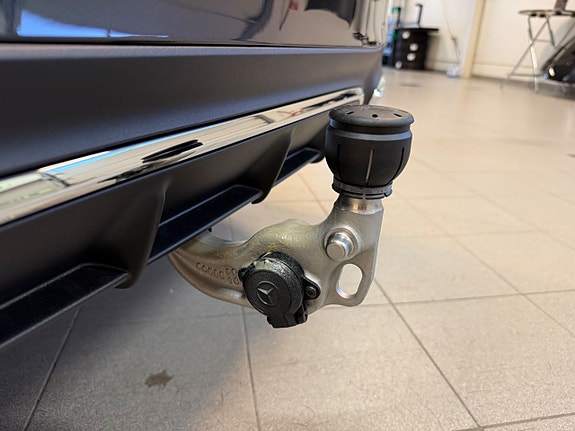 Mercedes-Benz E400 e 7 of 17