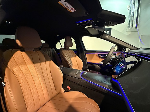 Mercedes-Benz E400 e 9 of 17