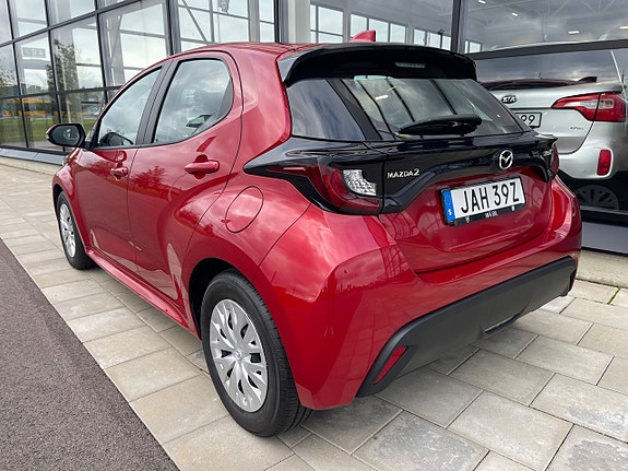Mazda 2 3 of 15